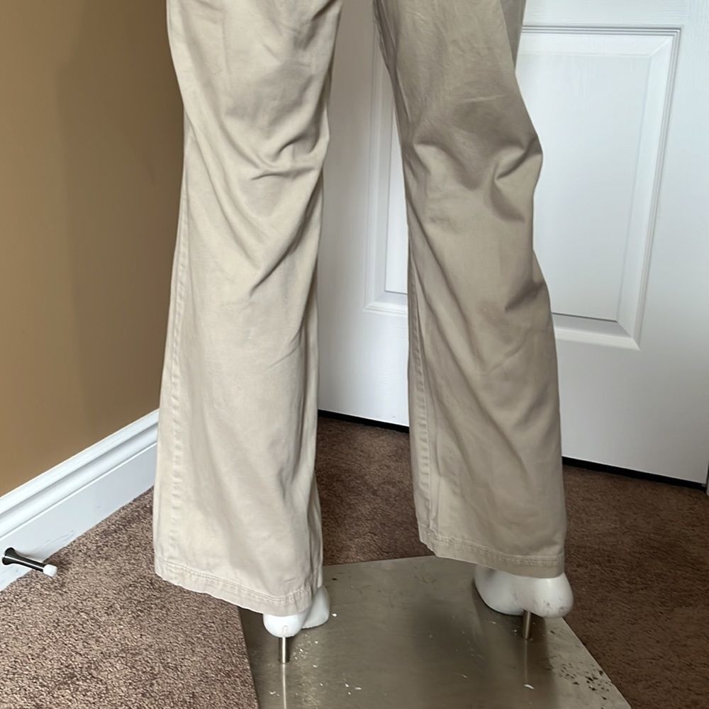 Low waist, size 13/14 but 12 is more true size - Picture 7 of 16